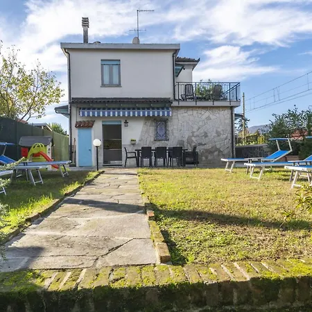 Holiday home Casa Ortensia Con Giardino *
